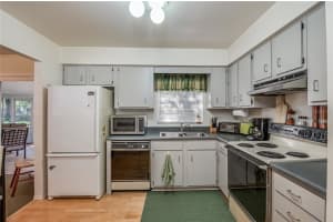 2313 Dunbury Ct, Winter Park, FL 32792, Sold 11/22/21