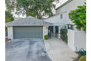 5318 Cypress Creek Dr, Orlando, FL 32811, Sold 12/09/21