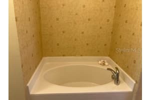 3807 Sunset Cove Dr, Port Orange, FL 32129, Sold 12/16/21