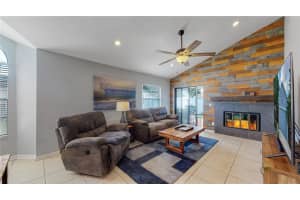 4215 Fox Hollow Cir, Casselberry, FL 32707, Sold 11/18/21