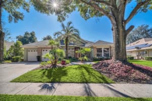 8034 Landgrove Ct, Orlando, FL 32819, Sold 01/24/22