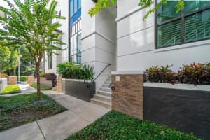356 S Osceola Ave, Orlando, FL 32801, Sold 01/20/22