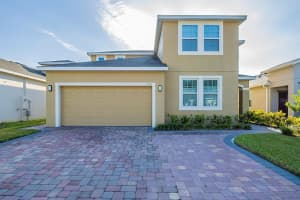 3300 Stratton Cir, Kissimmee, FL 34744, Sold 12/22/21