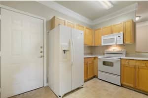 8836 Villa View Cir, Orlando, FL 32821, Sold 11/22/21
