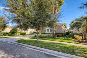 7819 Bostonian Dr, Winter Garden, FL 34787, Sold 11/23/21