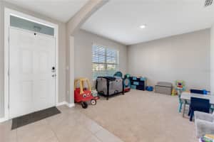 2432 White Poppy Dr, Kissimmee, FL 34747, Sold 12/01/21