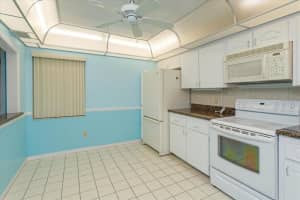 2 Escondido Cir, Altamonte Springs, FL 32701, Sold 03/03/22