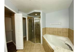 2285 Merry Rd, Tavares, FL 32778, Sold 12/06/21