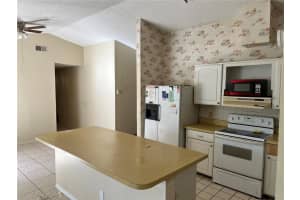 2300 Pebble Ct, Orlando, FL 32837, Sold 11/12/21