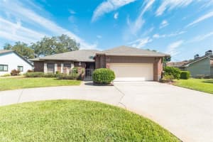 1261 Majestic Oak Dr, Apopka, FL 32712, Sold 12/08/21