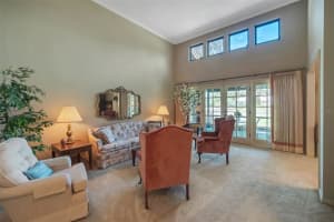 1261 Majestic Oak Dr, Apopka, FL 32712, Sold 12/08/21