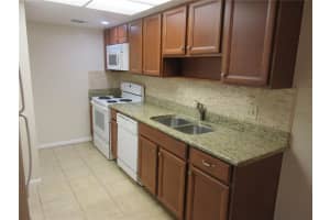 5273 Vineland Rd, Orlando, FL 32811, Sold 01/21/22