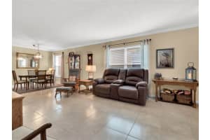 2907 Lyndscape St, Orlando, FL 32833, Sold 12/03/21