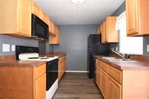 1610 Sandy Point Square, Orlando, FL 32807, Sold 12/21/21