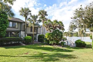 184 Maitland Ave, Altamonte Springs, FL 32701, Sold 01/31/22