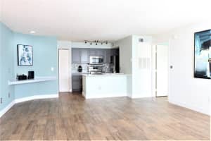 2206 Antigua Pl, Kissimmee, FL 34741, Sold 11/19/21
