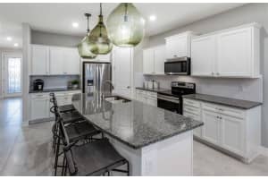 511 Citrus Isle Blvd, Davenport, FL 33837, Sold 12/30/21