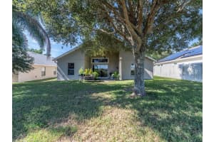 428 Heather Hill Blvd, Davenport, FL 33837, Sold 12/09/21