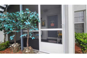 1001 Northlake Dr, Sanford, FL 32773, Sold 12/07/21