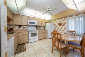 17 Escondido Cir, Altamonte Springs, FL 32701, Sold 12/10/21
