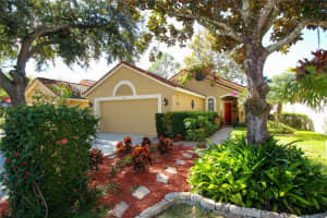 1039 E Pebble Beach Cir, Winter Springs, FL 32708, Sold 12/15/21