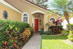 1039 E Pebble Beach Cir, Winter Springs, FL 32708, Sold 12/15/21