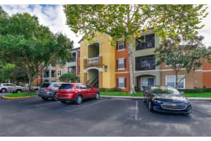 725 Crest Pines Dr, Orlando, FL 32828, Sold 12/07/21