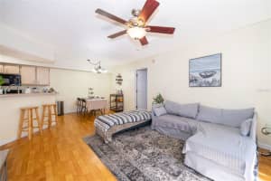725 Crest Pines Dr, Orlando, FL 32828, Sold 12/07/21