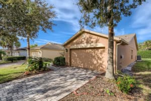 156 Grand Canal Dr, Poinciana, FL 34759, Sold 01/06/22