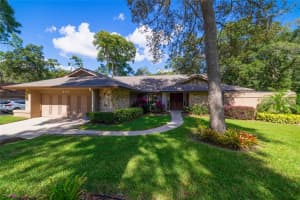 441 Whispering Oak Ln, Apopka, FL 32712, Sold 12/07/21