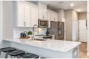 5263 NEIL DR #42, ST PETERSBURG, FL 33714 Sold 12/16/22