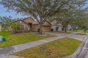 4825 Native Dancer Ln, Orlando, FL 32826, Sold 12/21/21