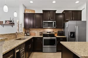 1208 Pavia Dr, Apopka, FL 32703, Sold 12/20/21