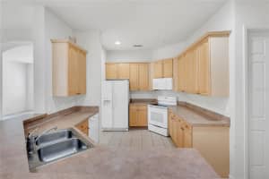 2833 Oconnell Dr, Kissimmee, FL 34741, Sold 12/17/21