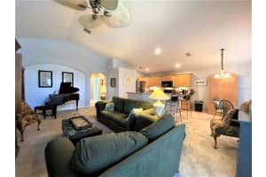 4574 Conroy Club Dr, Orlando, FL 32835, Sold 01/07/22