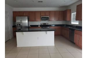 5048 Beauclair St, Kissimmee, FL 34758, Sold 01/26/22