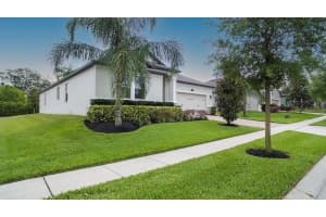670 Fosters Grv Lp, Oviedo, FL 32765, Sold 12/20/21