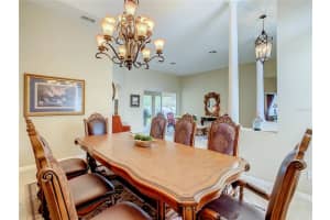 21 Alexandria Pl Dr, Apopka, FL 32712, Sold 12/30/21