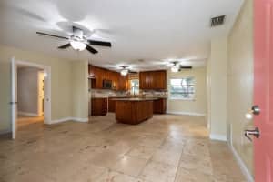 642 Dunlap Dr, Apopka, FL 32712, Sold 12/30/21