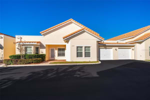 1091 David Walker Dr, Tavares, FL 32778, Sold 02/18/22