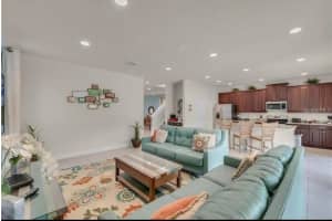 290 Pendant Ct, Kissimmee, FL 34747, Sold 03/18/22
