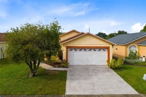 1162 Shoshanna Dr, Orlando, FL 32825, Sold 12/07/21