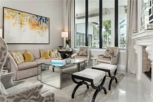 5378 Bay Side Dr, Orlando, FL 32819, Sold 02/28/22