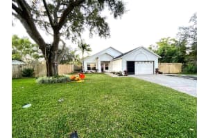 170 Sunridge Woods Ct, Davenport, FL 33837, Sold 12/30/21