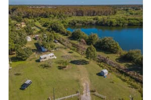 3555 Moonbeam Ct, Kissimmee, FL 34744, Sold 12/29/21