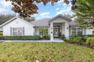 24233 Calusa Blvd, Eustis, FL 32736, Sold 01/27/22