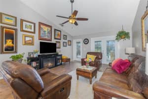 24233 Calusa Blvd, Eustis, FL 32736, Sold 01/27/22