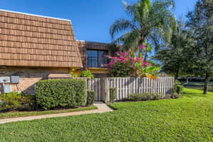 5288 Cypress Ct, Orlando, FL 32811, Sold 01/04/22