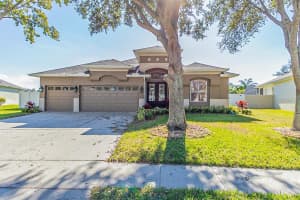 316 Burchington Dr, DeBary, FL 32713, Sold 03/03/22