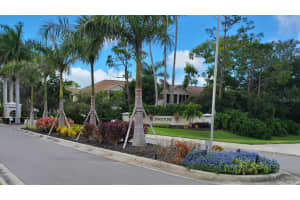 4210 Breezeway Blvd, Sarasota, FL 34238, Sold 12/29/21